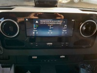 ALTH1974_2765680 vehicle image