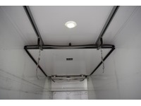 TOC1273_2865064 vehicle image