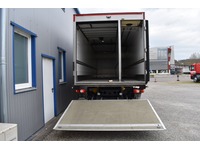 TOC1273_2865064 vehicle image