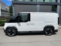 GCTA8102_3001793 vehicle image