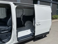 GCTA8102_3001793 vehicle image