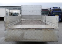 DOLD2821_2828745 vehicle image