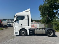 UNIK8334_2690502 vehicle image