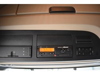 TOC1273_2937902 vehicle image