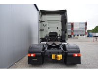 TOC1273_2937902 vehicle image