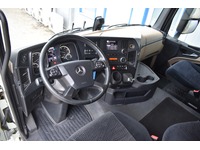 TOC1273_2937902 vehicle image