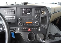 TOC1273_2937902 vehicle image