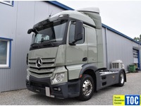 TOC1273_2937902 vehicle image