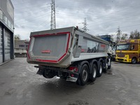 AGRO3463_2868648 vehicle image