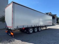 INTG9387_2702489 vehicle image