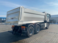 TMR8055_2753330 vehicle image