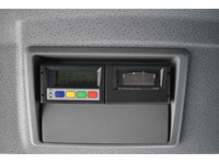 TOC1273_2814266 vehicle image