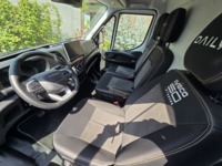 Kall37_2972137 vehicle image