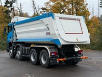 TMR8055_2752375 vehicle image