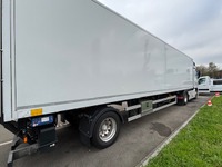 MBNF7870_2726725 vehicle image