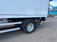 MBNF7870_2726725 vehicle image