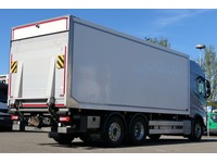 DOLD2821_2885961 vehicle image