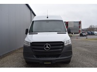 TOC1273_2783611 vehicle image