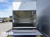 KOLL209_2552593 vehicle image