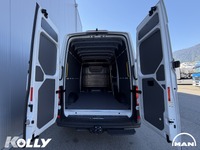 KOLL209_2948946 vehicle image