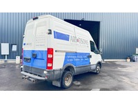 TAMZ4659_2682924 vehicle image