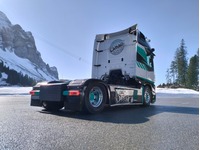 LARA4267_2814262 vehicle image