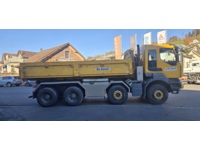 THOM6454_2777835 vehicle image