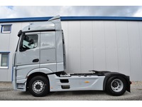 TOC1273_2705444 vehicle image