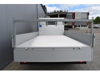 TOC1273_3037713 vehicle image