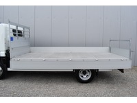 TOC1273_3037713 vehicle image
