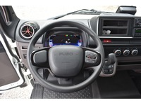 TOC1273_3037713 vehicle image