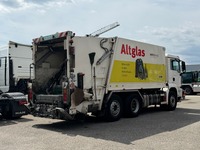 UNIK8334_3015914 vehicle image