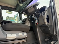UNIK8334_3015914 vehicle image