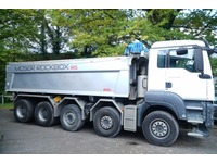 VEBI10438_2724213 vehicle image
