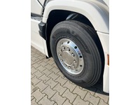 EGGT10107_2938526 vehicle image