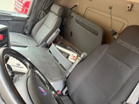 ENVE1171_2780257 vehicle image