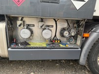 ENVE1171_2780257 vehicle image