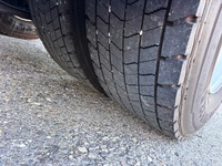 MAN126_2985962 vehicle image