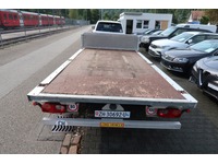 LIEZ3222_2698675 vehicle image