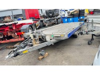 TAMZ4659_2688929 vehicle image