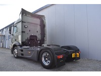 TOC1273_2876609 vehicle image