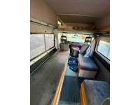 MISU2375_2751327 vehicle image