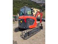 VISI1614_1288694 vehicle image