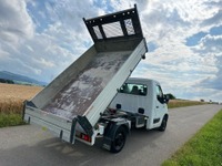 AUKL8793_2667500 vehicle image
