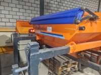 0433025 vehicle image