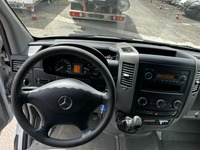 SAHT8627_2899858 vehicle image