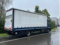 0454025 vehicle image