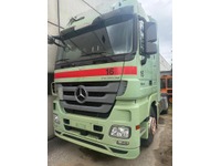 TOLA8240_2683291 vehicle image