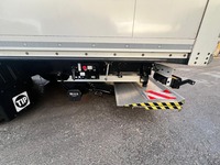 DALT1290_2805950 vehicle image