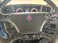BAFA4_2707580 vehicle image
